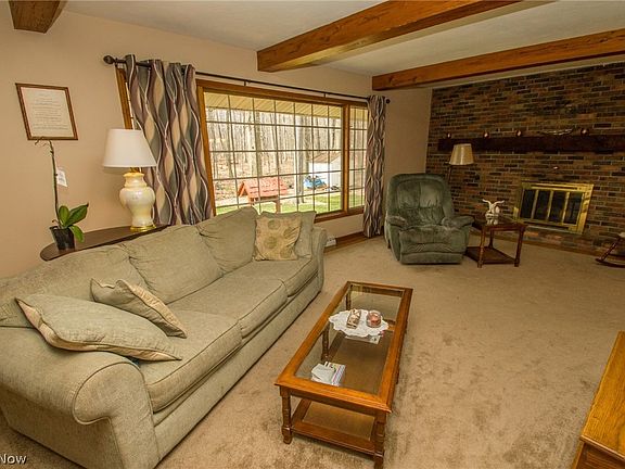 3rd image of 9934 Fairtree Dr