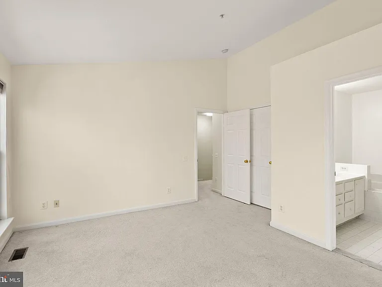 12739 Fair Crest Ct #301 — Photo 23