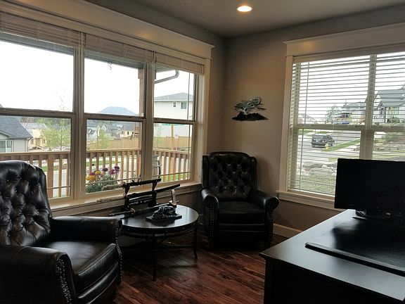 Main level executive office