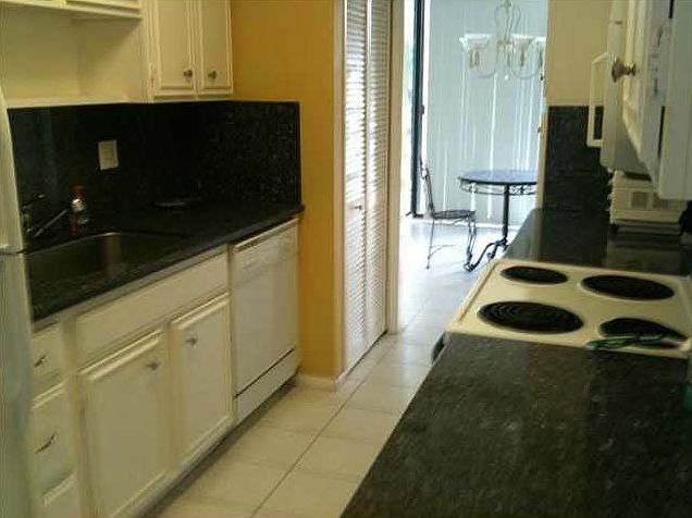 1st image of 2807 Bridgewood Dr