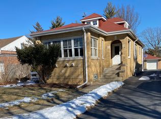 437 S Michigan Ave, Villa Park, IL 60181