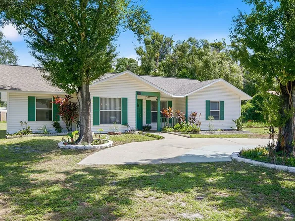 3527 52nd Ave N, Saint Petersburg, FL 33714