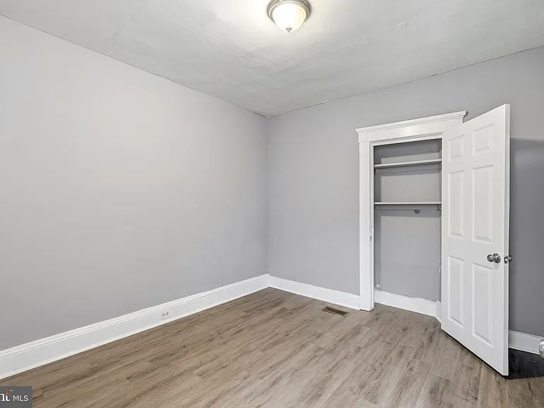 1711 Ashburton St — Photo 14