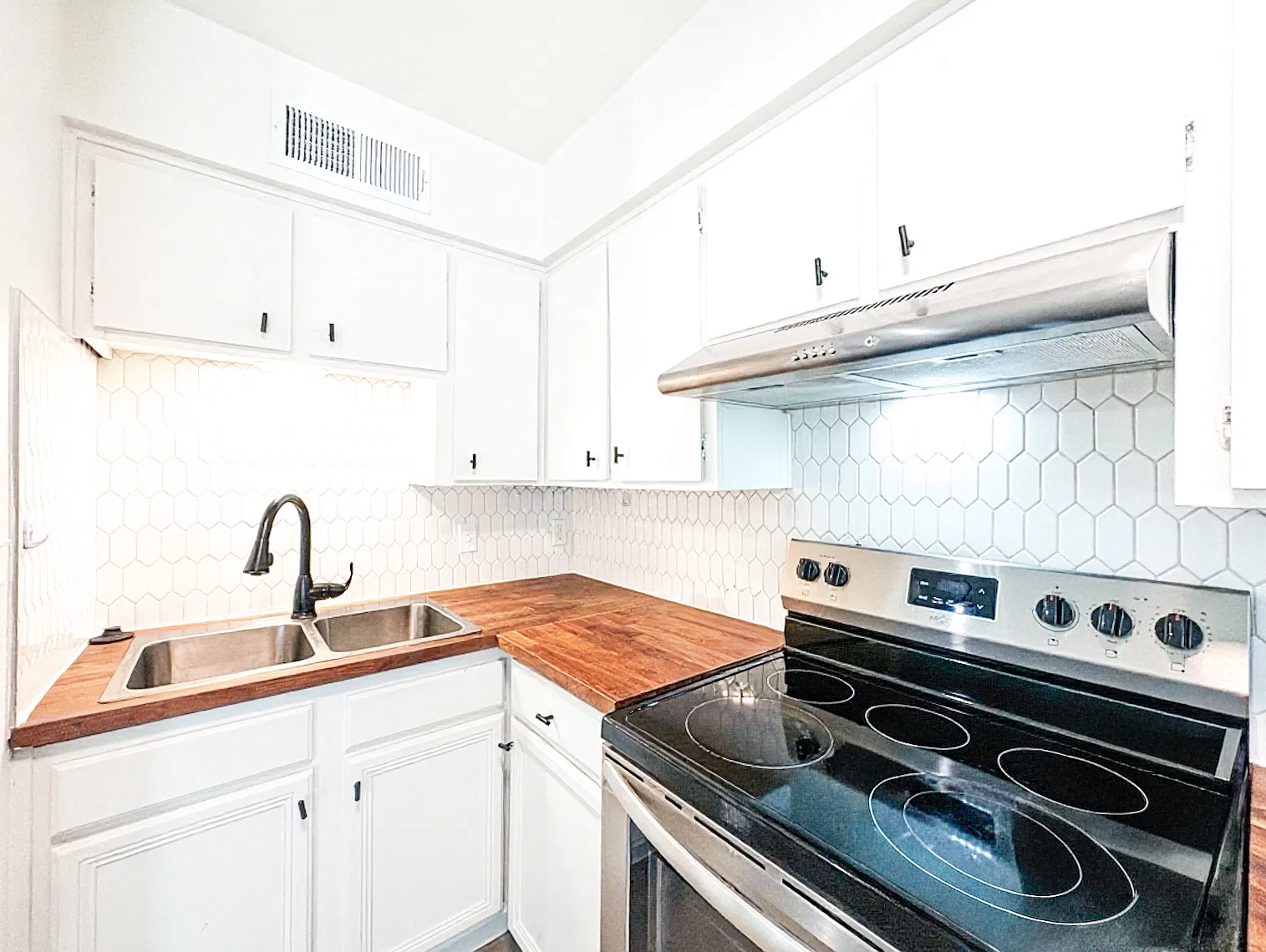 1 bed, 600 sqft, $1,149 — Photo 4