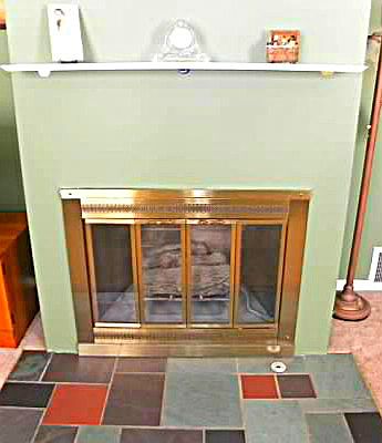3rd image of 305 Charles St