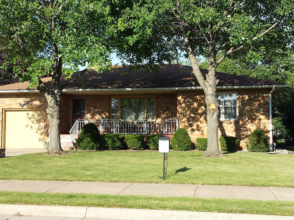 1st image of 1642 Creve Coeur St