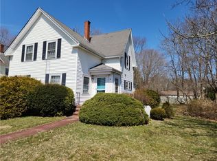 99 Oak Hill Rd, North Kingstown, RI 02852