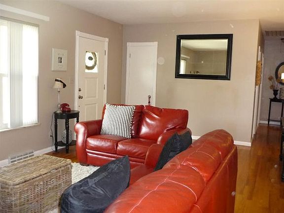 3rd image of 3913 Rankin Dr