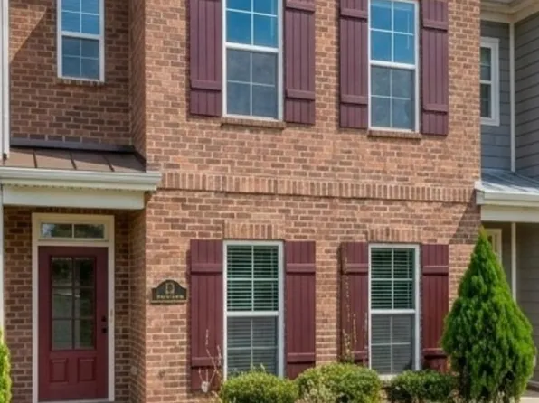 305 Dursley Pvt Ln, Spring Hill, TN 37174