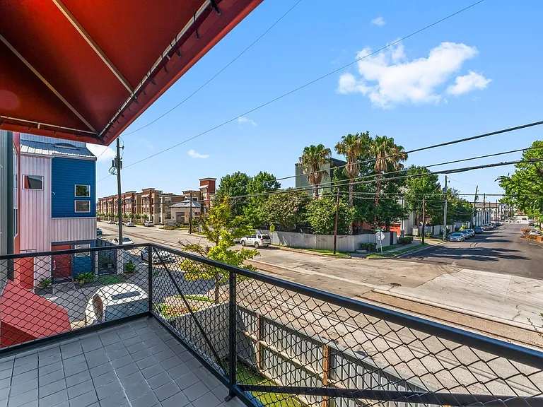 3012 Commerce St — Photo 23