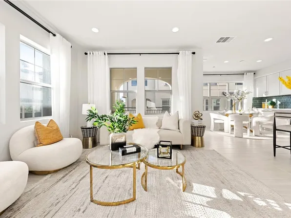 200 Winterbrook, Lake Forest, CA 92610