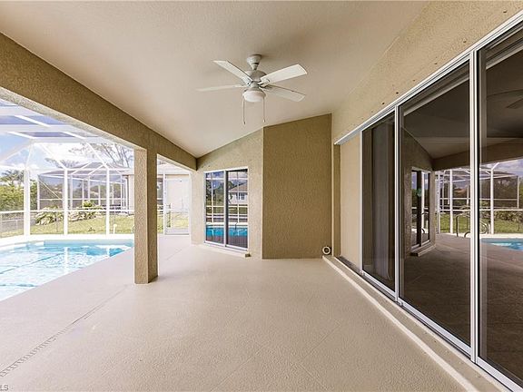 5th image of 3530 SW 17th Ave