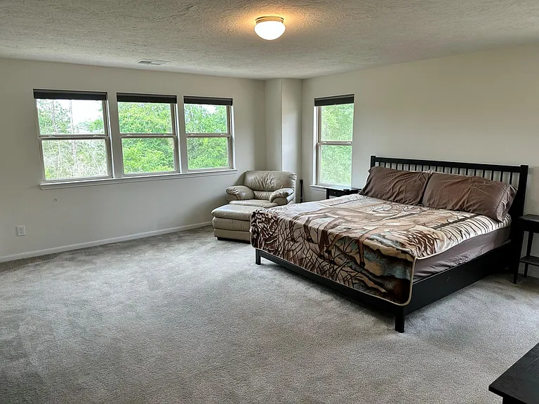 1172 Clonmore Ct — Photo 13