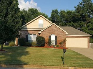 1307 Kingston Oaks Dr, Prattville, AL 36066