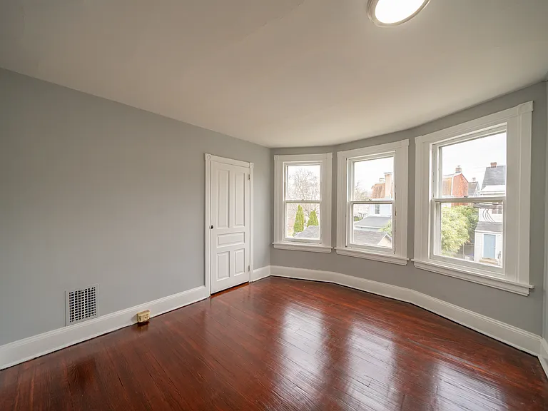 432 S Matlack St — Photo 27