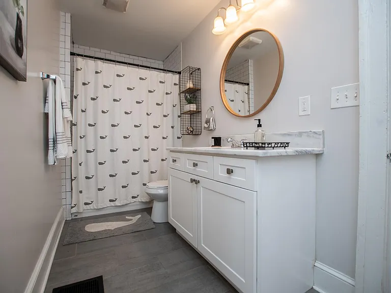 703 Erin Ave SW — Photo 38
