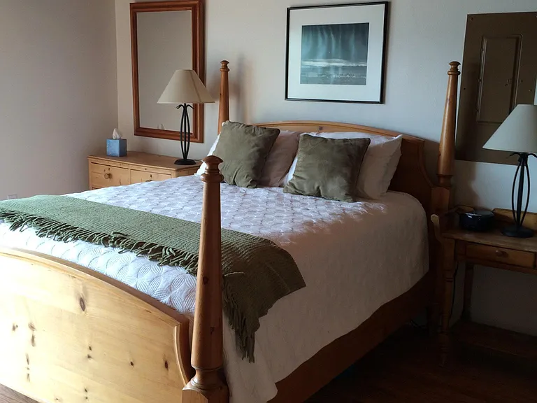2058 Dellesta Dr — Photo 17