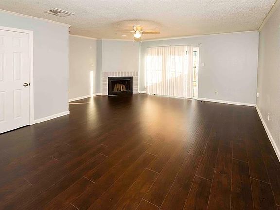 2nd image of 11000 Kinghurst Dr Unit 194