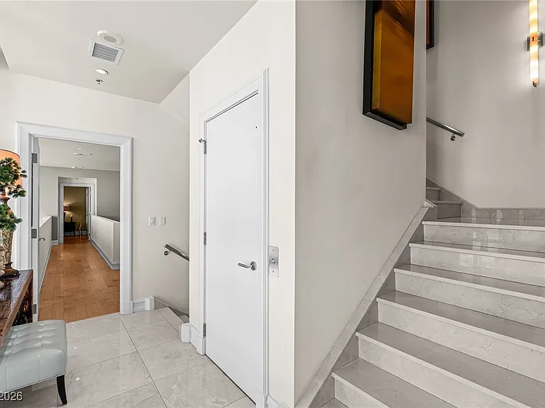2700 Las Vegas Blvd S #4304 — Photo 37