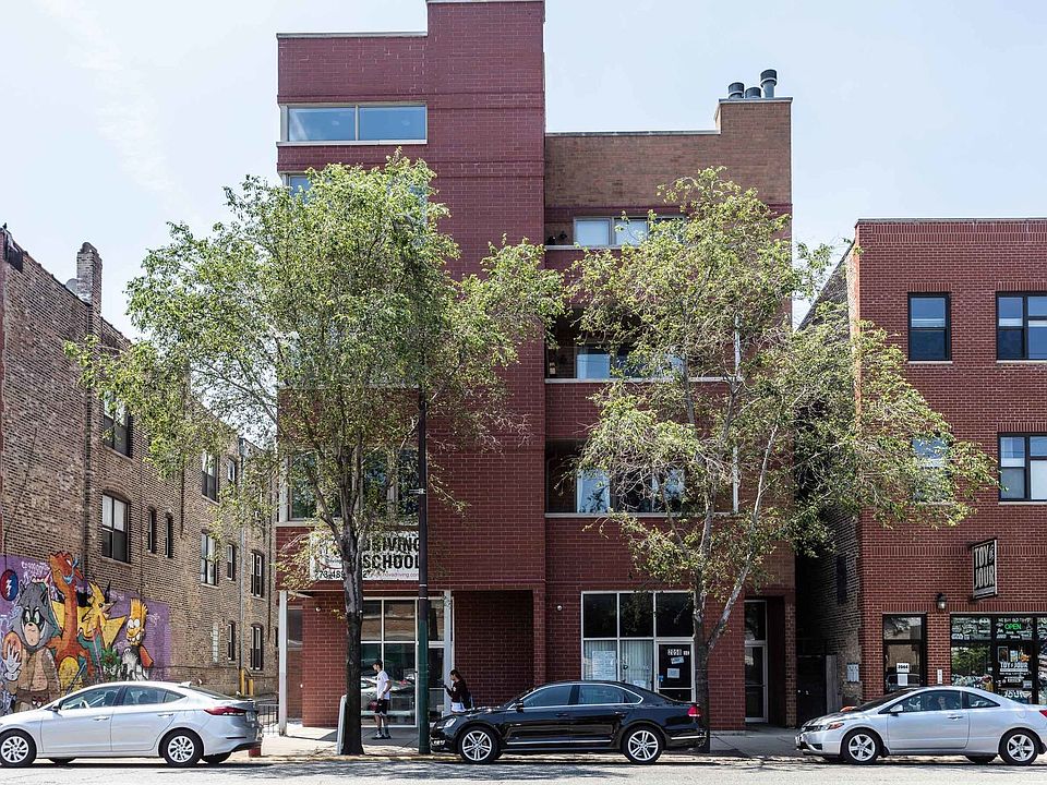 1st image of 2058 N Western Ave APT 303