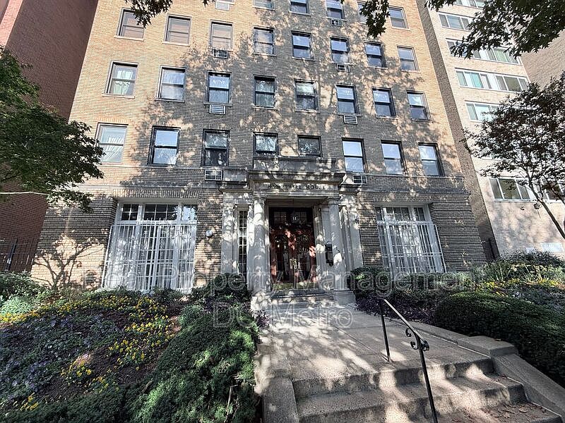 1st image of 1316 New Hampshire Ave NW APT 702