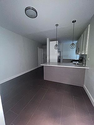 4th image of 45 Hawthorne St APT 2D
