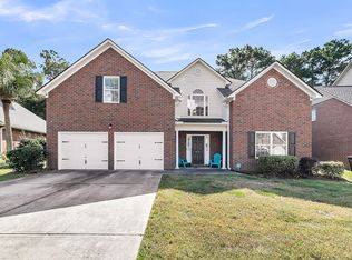 8725 Evangeline Dr, North Charleston, SC 29420