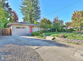 340 Cerritos Ave, Medford, OR 97504