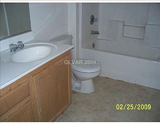 2nd image of 1766 Victor Hugo Ln