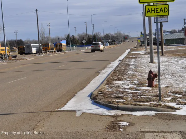 10th St W, Lemmon, SD 57638