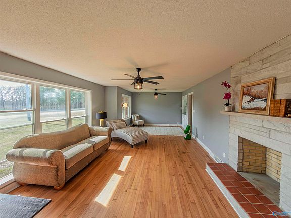 5th image of 17410 State Highway 157