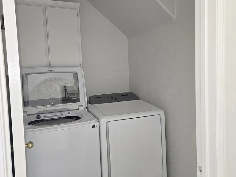 45439 Fairbanks Ave — Photo 6