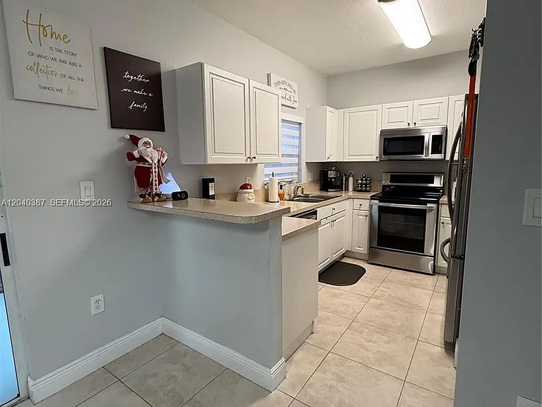4117 NE 24th Dr #4117 — Photo 8