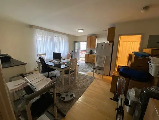 Rented by Bouklis Group | media 11