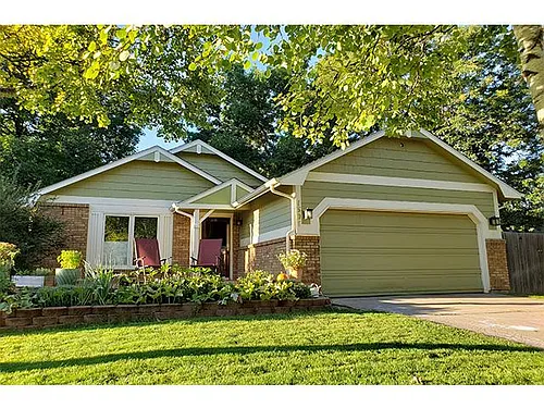 1601 Barnwood Dr Photo 1