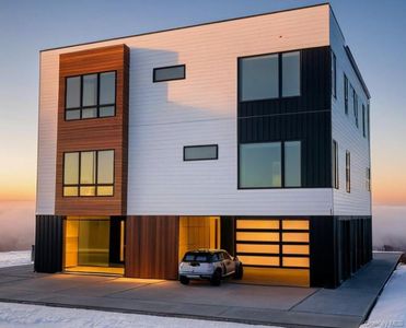 3668 Naomi Street, Seaford, NY, 11783