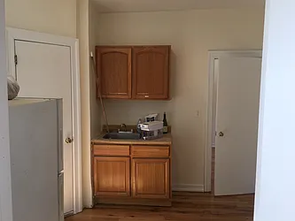 Rented by Space Link Realty