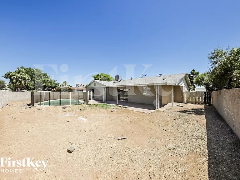 3636 W Beryl Ave — Photo 15