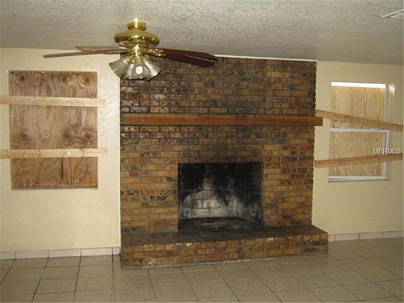 4th image of 1639 Dolphin Dr