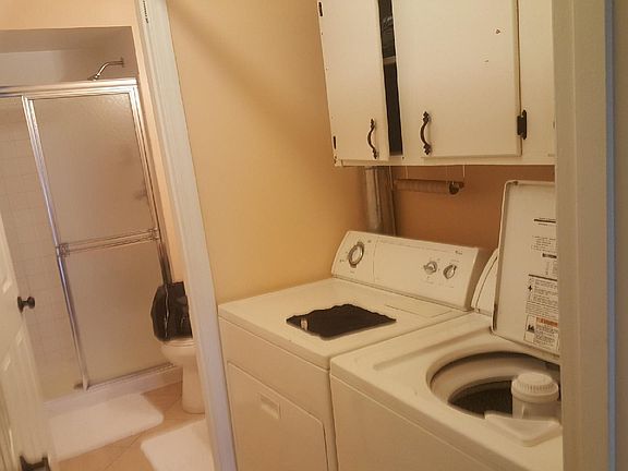 3rd image of 3131 Stillmeadow Dr #3131