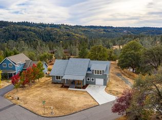 16940 Oak Hollow Cir, Nevada City, CA 95959