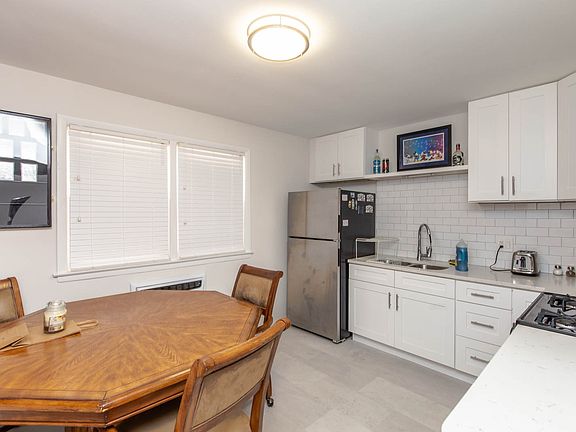 3rd image of 4932 N Harlem Ave APT 1W