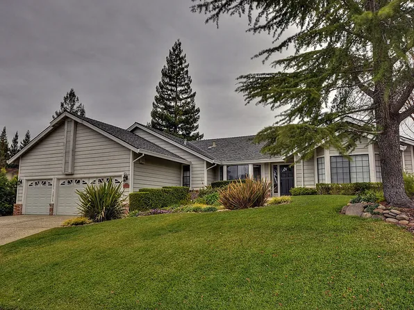 338 Crow Canyon Dr, Folsom, CA 95630
