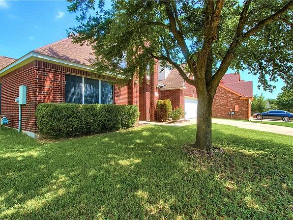 3rd image of 12608 Linford Dr