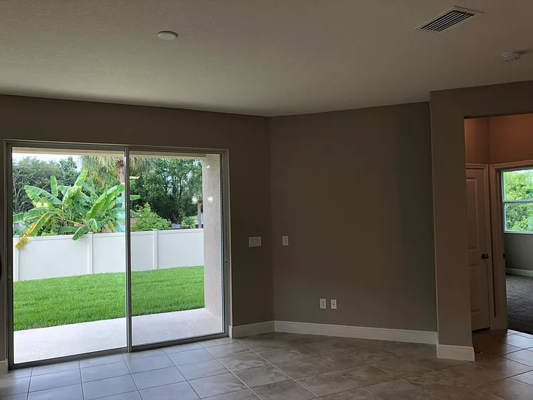 8934 Reserve Manor Dr — Photo 7