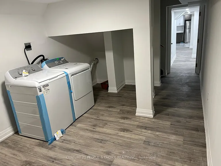 19 Antorisa Ave E #BASEMENT — Photo 17