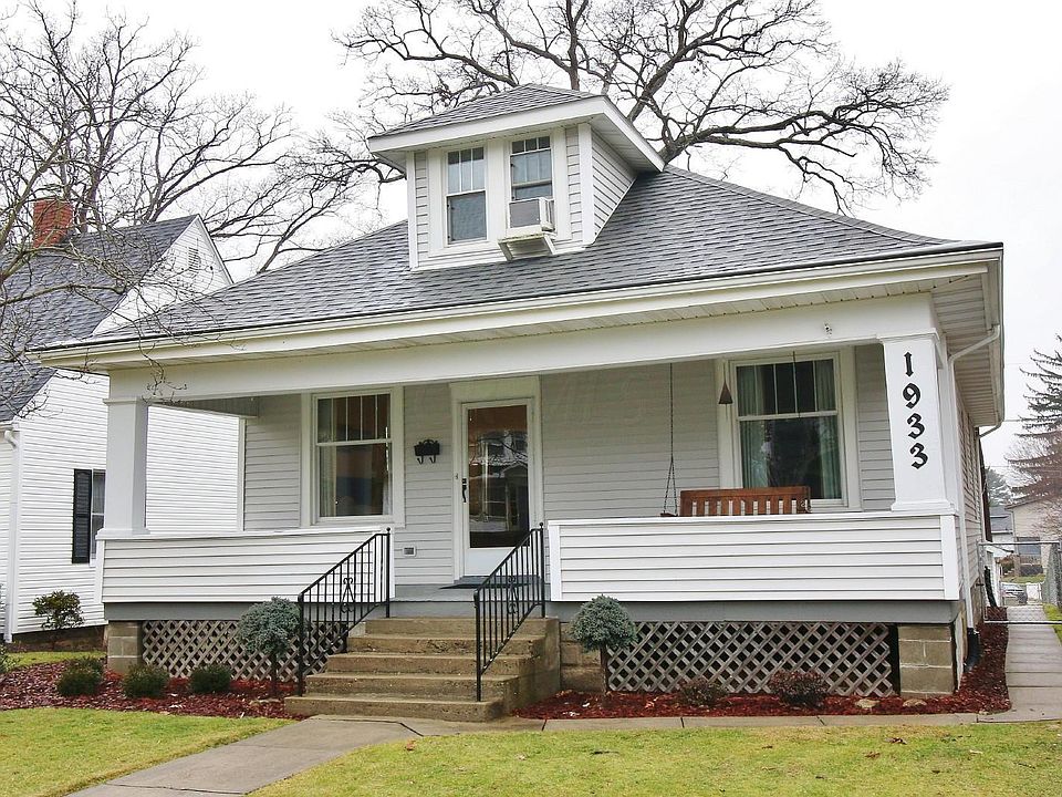 1st image of 1933 Norwood Blvd