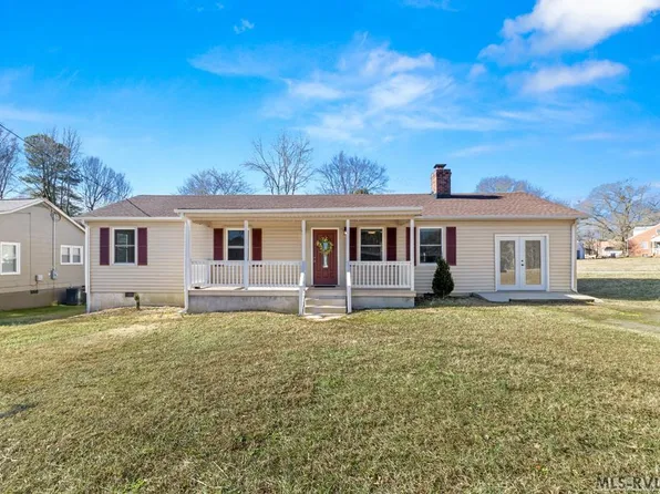 1102 Goodes Ferry Rd, South Hill, VA 23970
