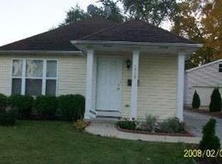 1519 Liberty St, Aurora, IL 60505