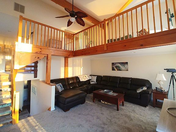 5th image of 102 W Roosevelt Ave APT 6